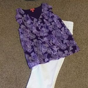 Gorgeous flowing summer top size L